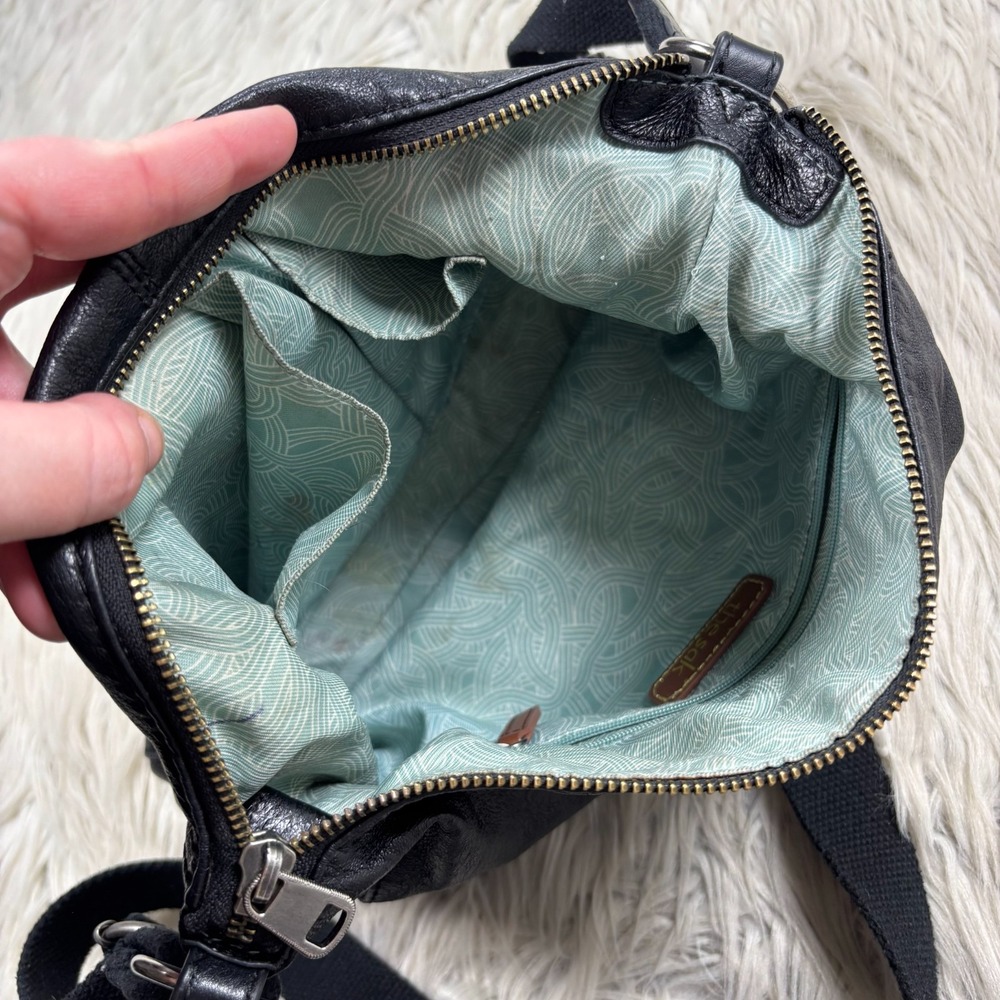 The Sak Classic Black Leather Crossbody Bag Zip Top - Picture 5 of 6